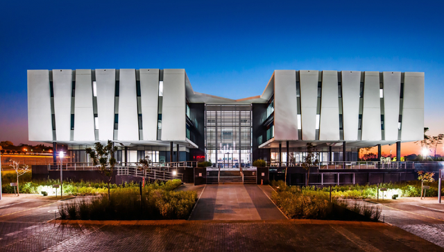 Discover Riverside Business Park: Where Distinctive Design Meets Functionality.