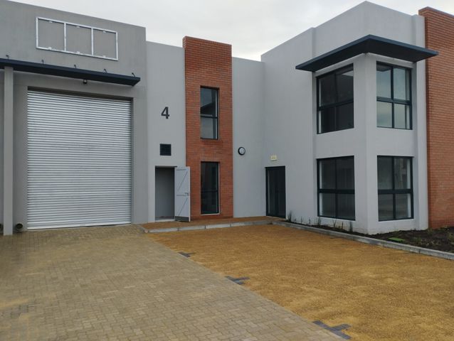 Stunning 327m² Industrial Property for Rent near Cape Gate