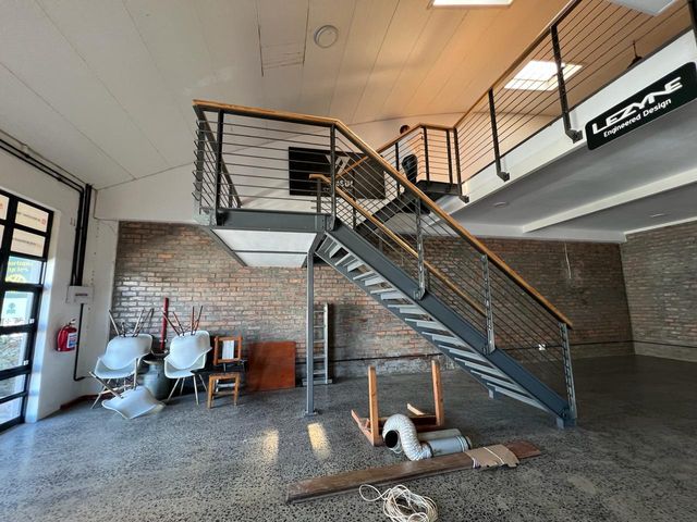 Commercial space to let in Salt River