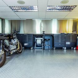 How to Organize Your Garage from Top to Bottom?