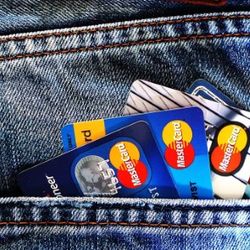 4 Simple Steps to Building a Credit History