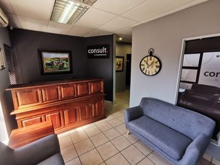 Spacious 78m2 office for sale in Wilkoppies, Klerksdorp - ideal for growing businesses or investors!