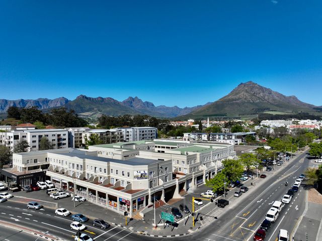 1,105m² Retail For Sale in Stellenbosch Central