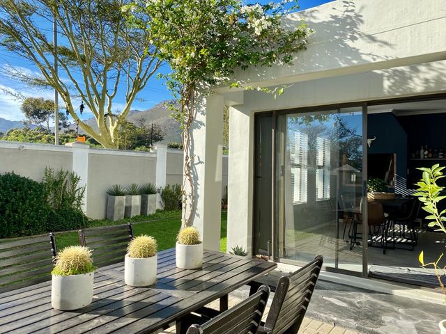 Stunning Gordons Bay Property with Mountain Views in Gated Community.