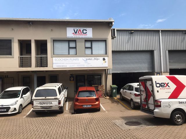 Warehouse unit available in Industrial Park in Briardene