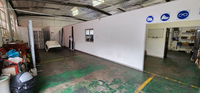 Industrial Space to Rent in Pinetown Central