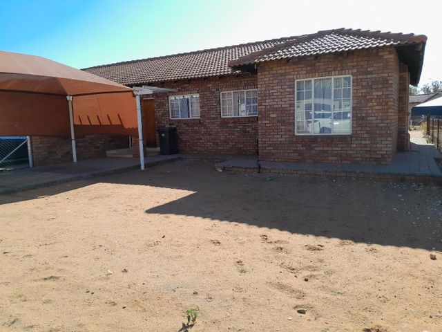 THIS THREE BEDROOM HOME FOR SALE IN KATHU IS CALLING YOUR NAME.