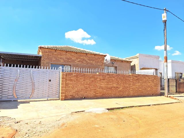 TWO BEDROOM HOUSE FOR SALE