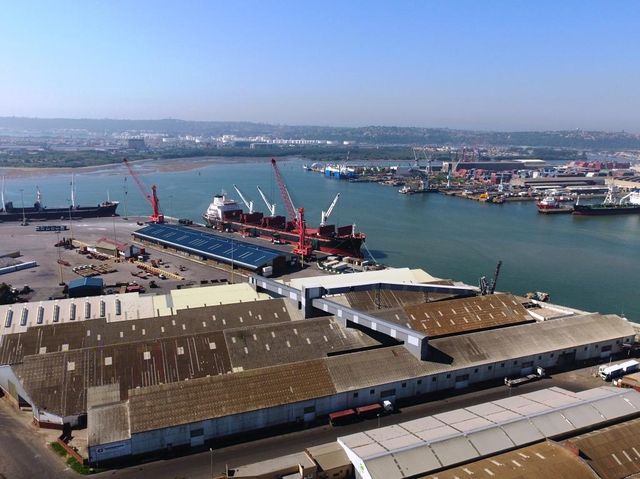 The scarcity of warehousing in the port of Durban - The economic opportunity cost