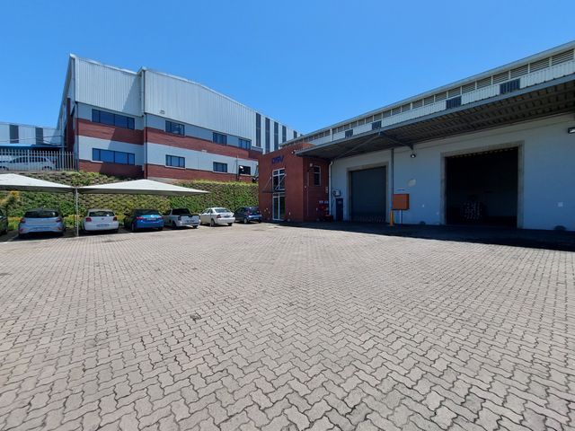 3,889m² Warehouse To Let in Riverhorse Valley