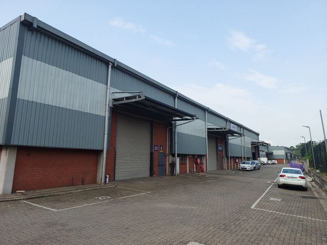 431m² Warehouse To Let in Mount Edgecombe