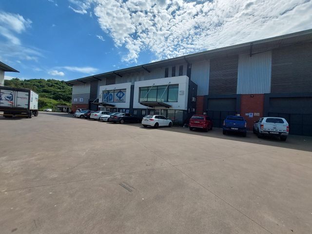 2200m Warehouse To Let Riverhorse Valley