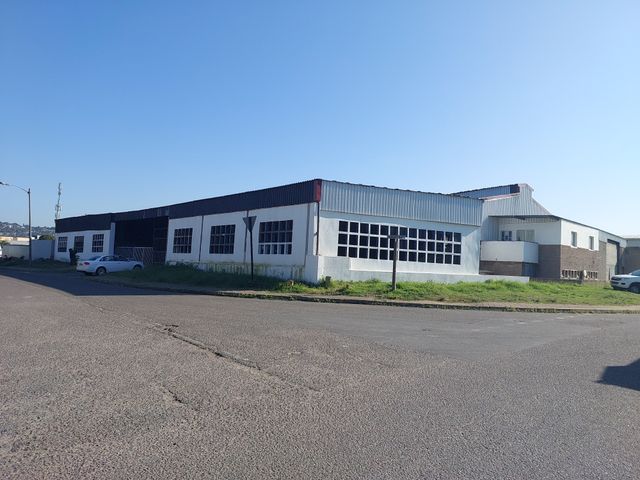 1000m Warehouse To Let In Springfield