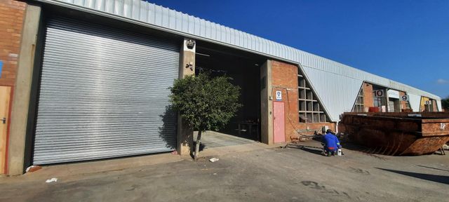 516m Warehouse For Sale In Springfield