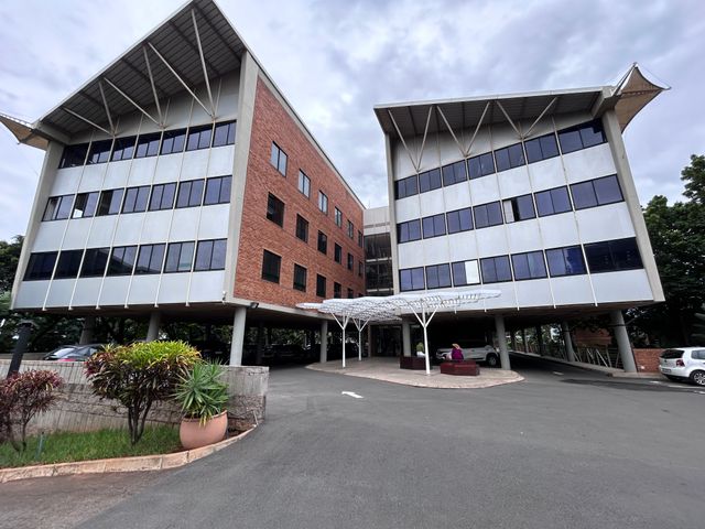 240m Office For Lease In Umhlanga