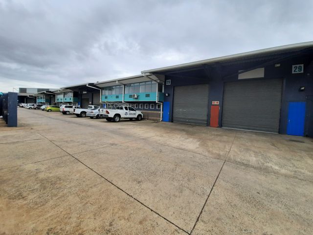 350m Warehouse For Lease in Glen Anil