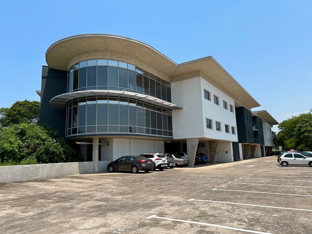 674m Office For Lease In Umhlanga