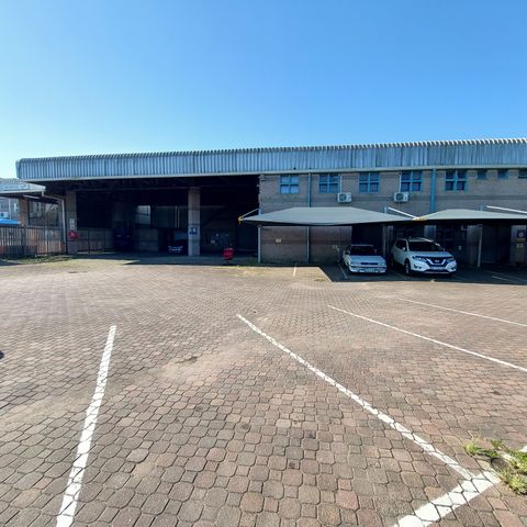 2,800m² Warehouse To Let in Springfield