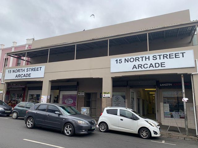 700m² Retail For Sale in East London Central