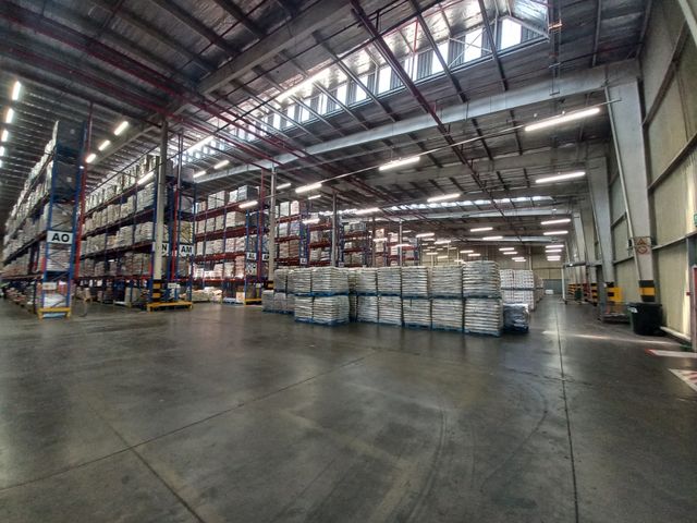 16,643m² Warehouse To Let in Wilsonia