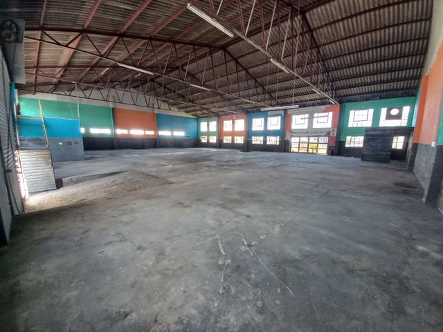 500m² Warehouse To Let in Arcadia