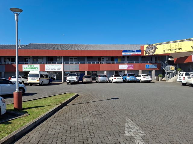 97.50m² Retail To Let in Gonubie