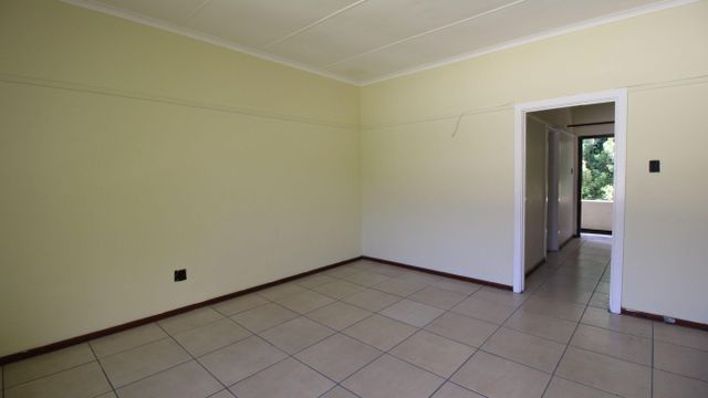 1 Bedroom Flat To Let in Southernwood