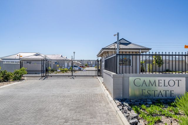 Cute 3 bedroom house for sale in Camelot Estate, Kraaifontein