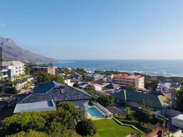 1,563m² Vacant Land For Sale in Camps Bay
