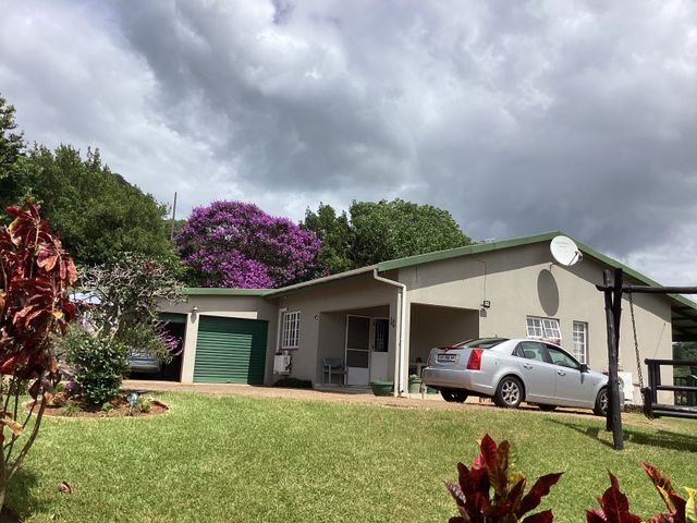 Stunning 3 Bedroom House in Tweni with Sea View.
