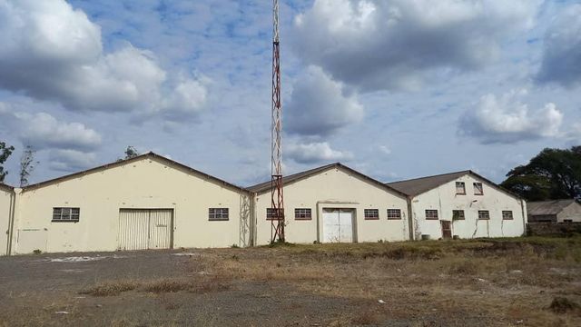 4 x 1000SQM WAREHOUSES TO LET