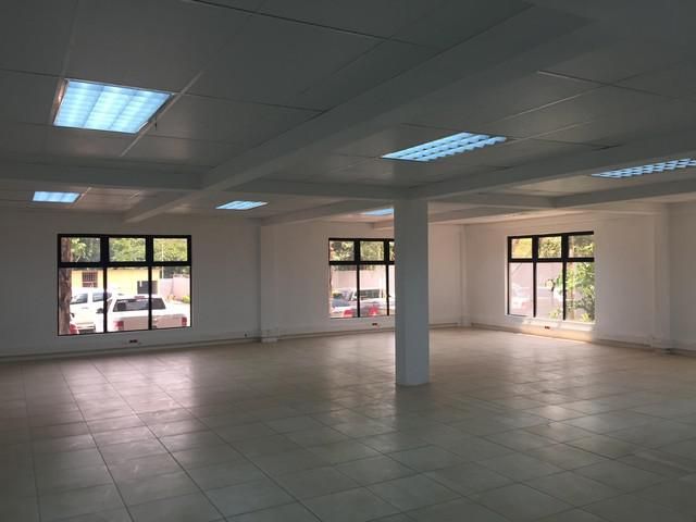 HIGH-END OFFICE SPACE AVAILABLE IN DESIRABLE LOCATION IN KABULONGA