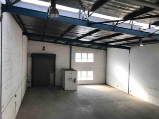 399m² Warehouse To Let in Eastgate
