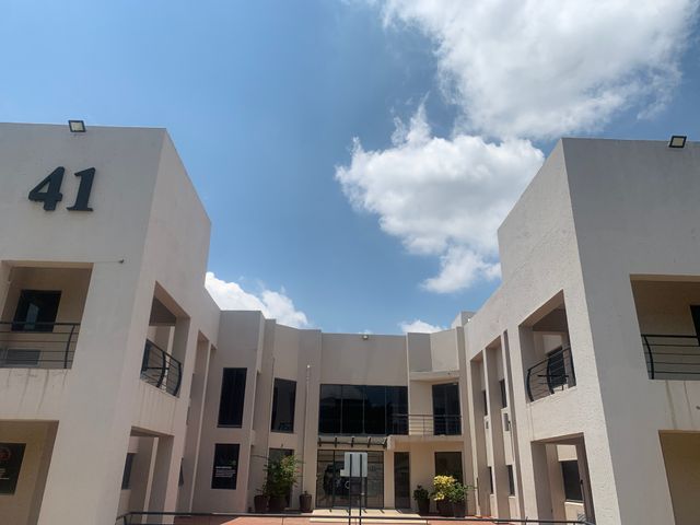 Kyalami 95m2 Office Space To Let