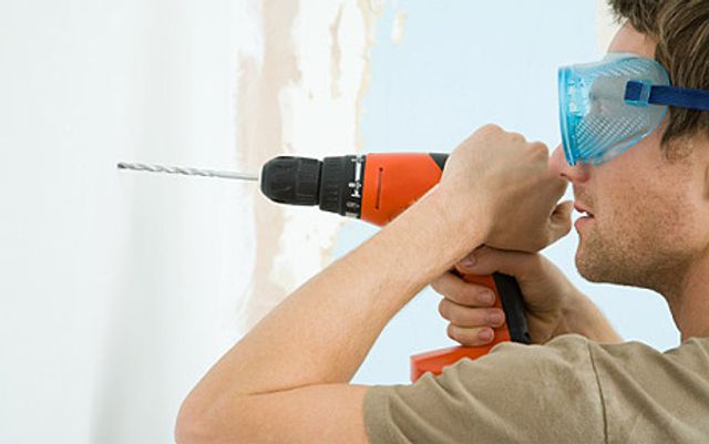 Your Guide To Danger-Free DIY Home Tasks