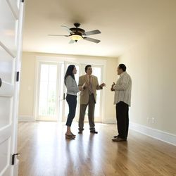 House hunting ? 6 Decisions to make before you start