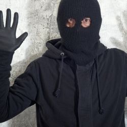 Top 10 Thank Yous from the Burglar You Unwittingly Invited Into Your Home