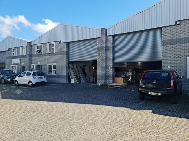 Investment Property For Sale - 1036m2 Warehouse  in Saxenburg Park 2.