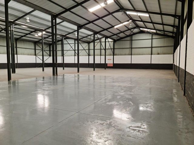1850m2 Industrial Warehouse with Big Office Space To For Sale in Saxenburg Park, Blackheath