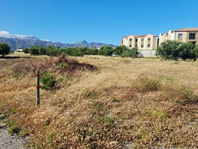 1,580m² Vacant Land For Sale in Strand Industria