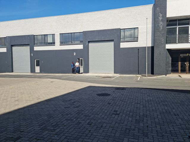 236m² Warehouse To Let in Blackheath Industrial