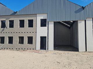 Brand New Modern 207m2 Industrial Warehouse To Let in Firgrove , Somerset West.