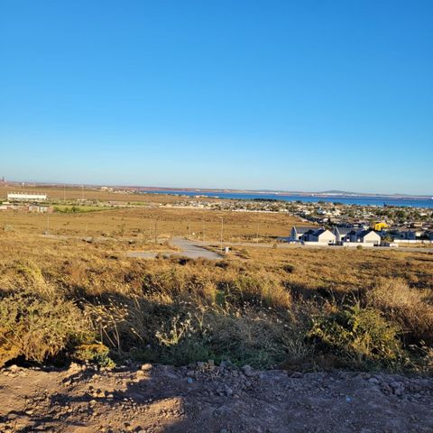 550m² Vacant Land For Sale in Saldanha Heights