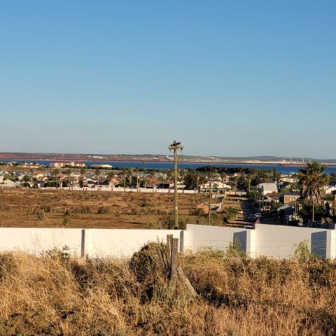 556m² Vacant Land For Sale in Saldanha Heights
