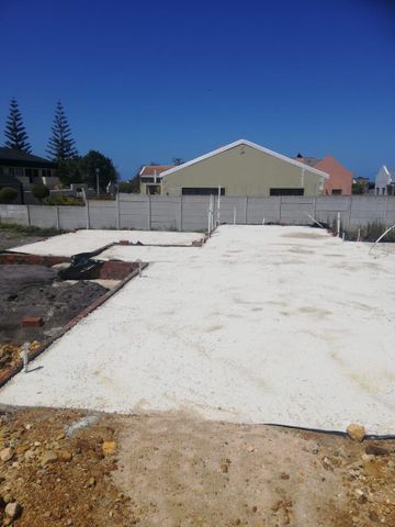 595m² Vacant Land For Sale in Kleinmond Central