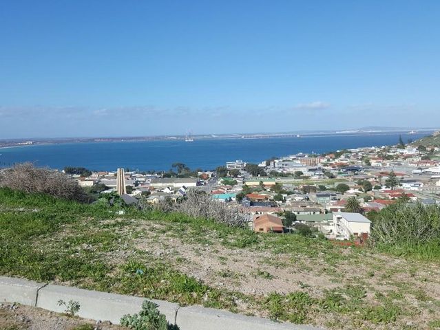 801m² Vacant Land For Sale in Saldanha Central
