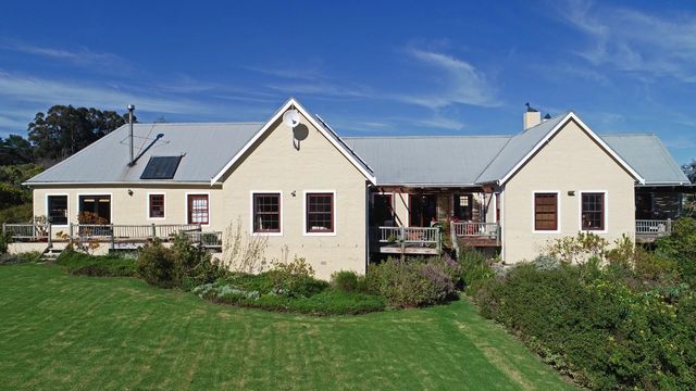11,365m² Farm For Sale in Stellenbosch Farms
