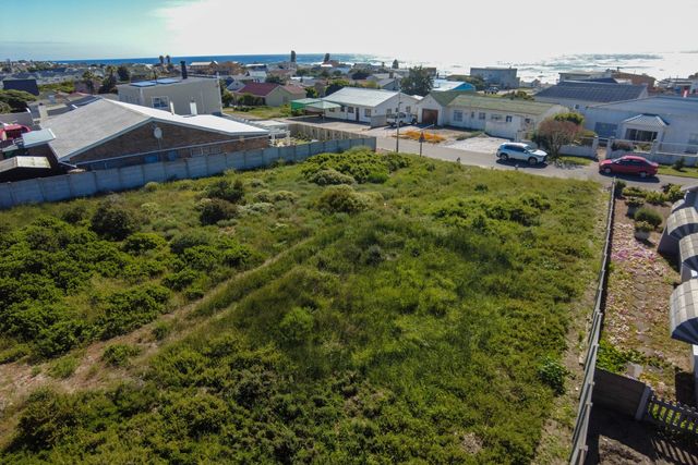 964m² Vacant Land For Sale in Yzerfontein