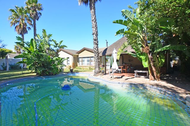 3 Bedroom House For Sale in Flamingo Vlei