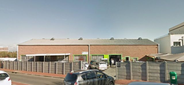 550m² Factory To Let in Bellville Central